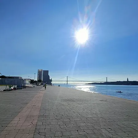 Vintage Sailboat Experience 보트호텔 *